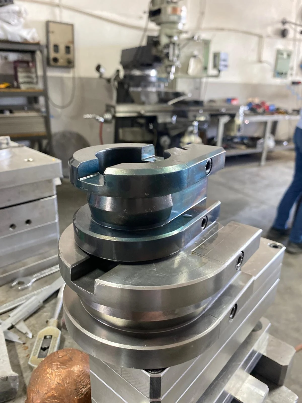 İMTECH üretiminden işlenmiş metal kalıp parçaları
